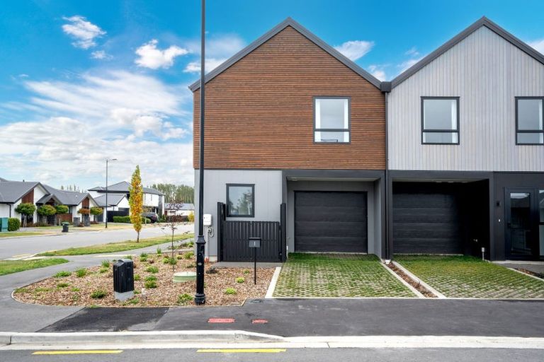 Photo of property in 1 Malaga Crescent, Harewood, Christchurch, 8051