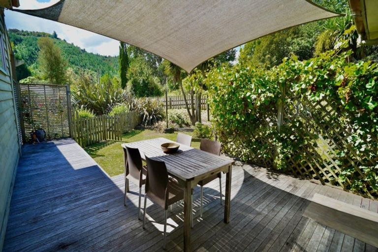 Photo of property in 915 Waiwhero Road, Ngatimoti, Motueka, 7196