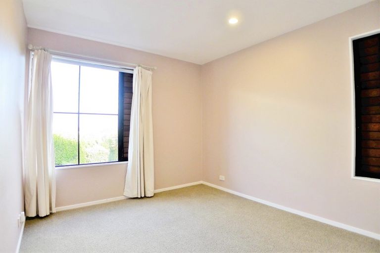 Photo of property in 60 Jutland Road, Hauraki, Auckland, 0622