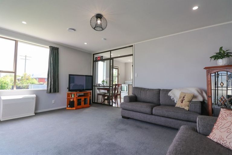 Photo of property in 2/257 Wai-iti Road, Highfield, Timaru, 7910