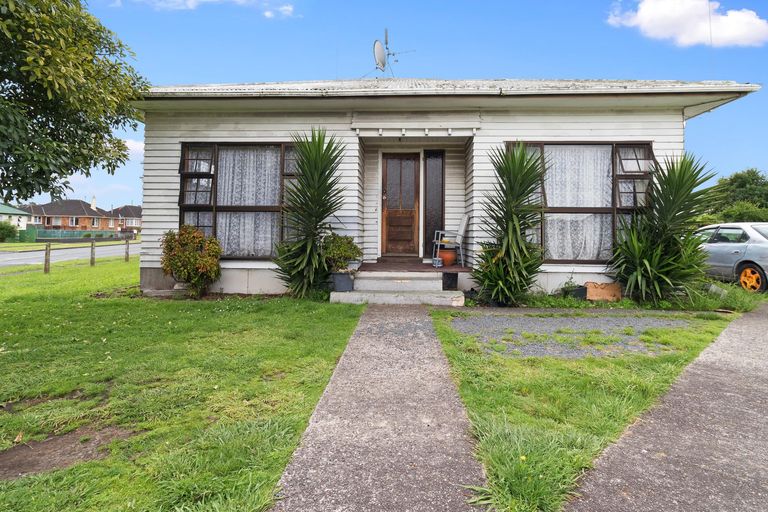 Photo of property in 1 Harris Street, Huntly, 3700
