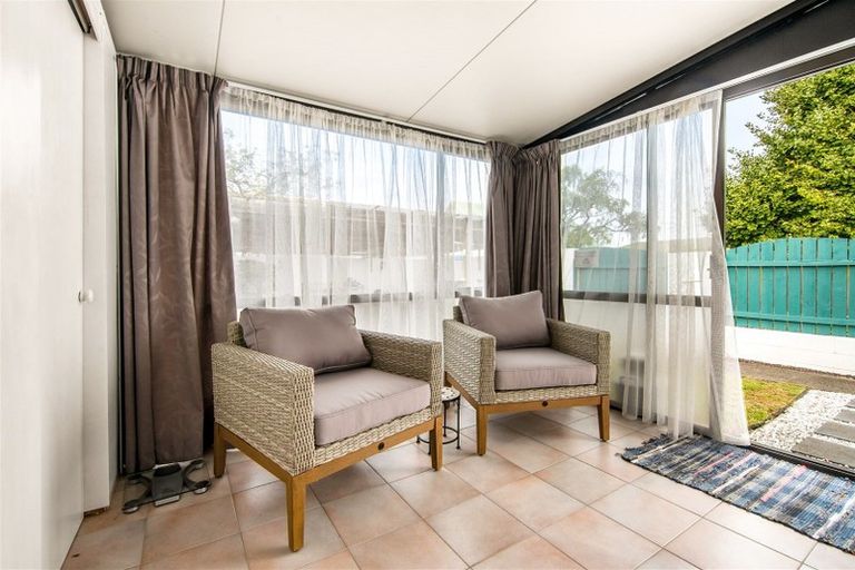 Photo of property in 23 Hatton Road, Orewa, 0931