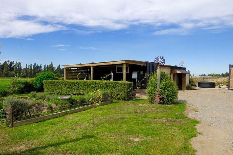 Photo of property in 310 Mill Road, Waimate, 7978