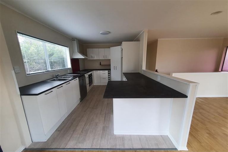 Photo of property in 98 Stredwick Drive, Torbay, Auckland, 0630