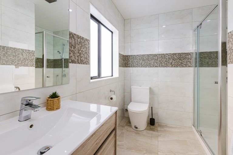 Photo of property in 13b Magellan Place, Papatoetoe, Auckland, 2025
