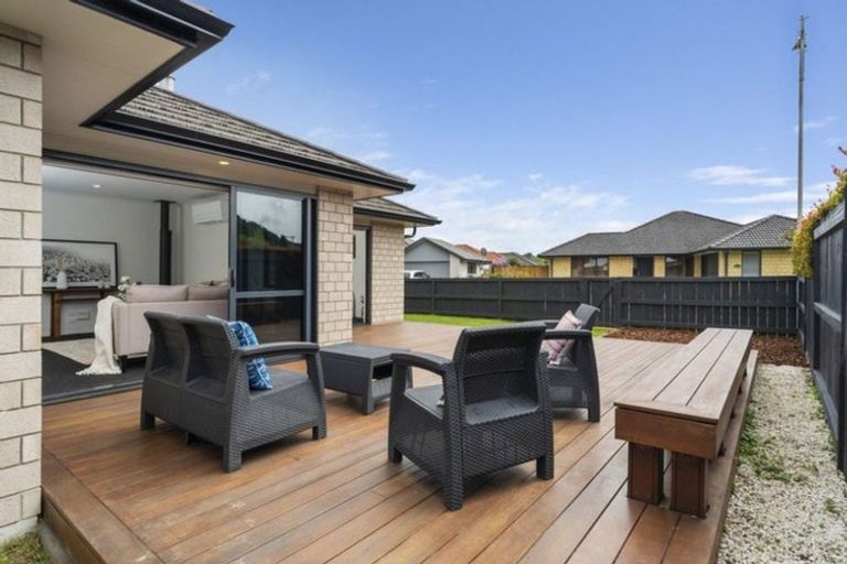 Photo of property in 8 Double Bay Road, Pyes Pa, Tauranga, 3112