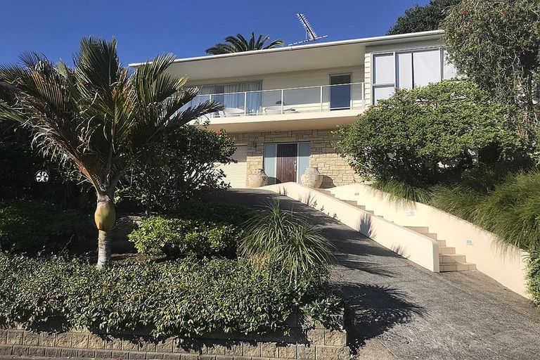 Photo of property in 15 Manurere Avenue, Takapuna, Auckland, 0622