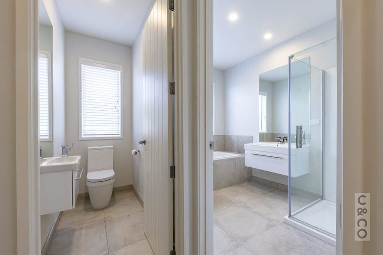 Photo of property in 41 Pohutukawa Parade, Riverhead, 0820