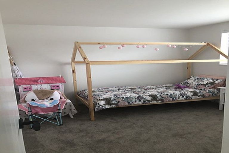 Photo of property in 41c Nelson Street, Howick, Auckland, 2014