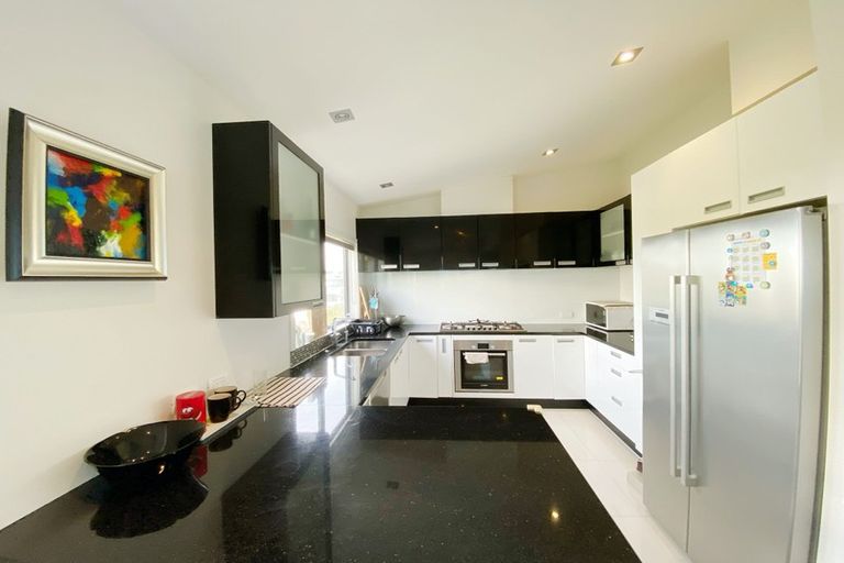 Photo of property in 36b Mandalay Terrace, Khandallah, Wellington, 6035