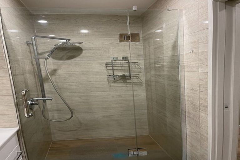 Photo of property in 3 Oswald Close, Flat Bush, Auckland, 2016