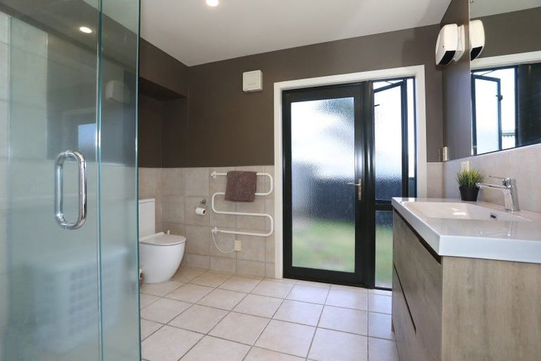 Photo of property in 4 Ursula Drive, Feilding, 4702