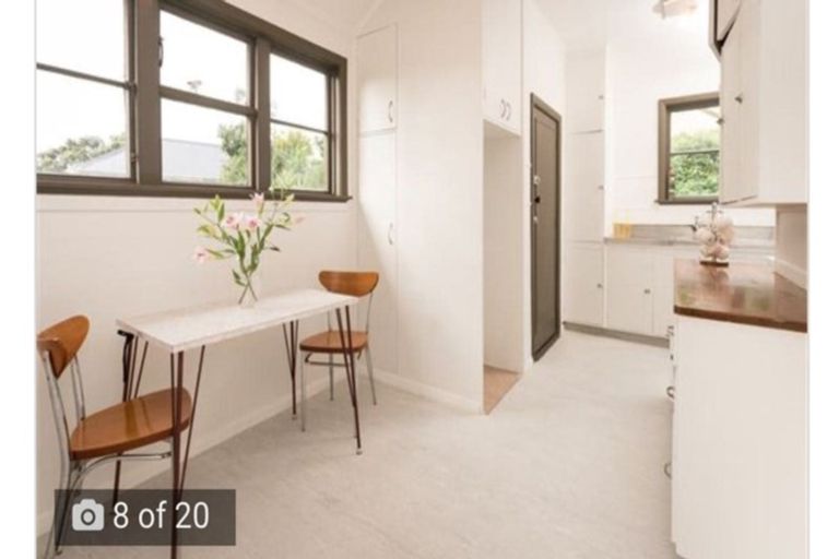 Photo of property in 29 Sidlaw Street, Strathmore Park, Wellington, 6022