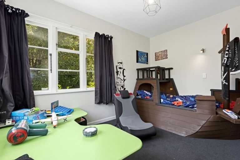 Photo of property in 230 Plateau Road, Te Marua, Upper Hutt, 5018