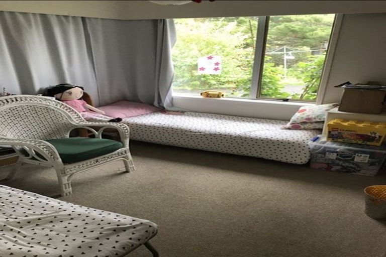 Photo of property in 1/17 Omana Road, Milford, Auckland, 0620