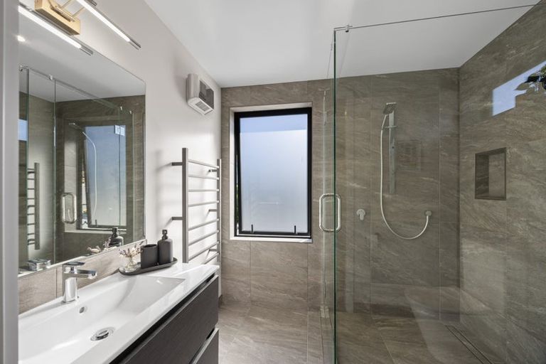 Photo of property in 8 Mills Road, Wanaka, 9305