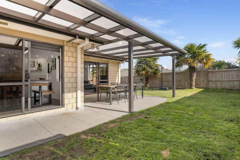 Photo of property in 18 Rosella Drive, Welcome Bay, Tauranga, 3112