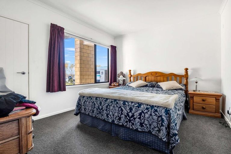 Photo of property in 137 Colombo Road, Waiuku, 2123