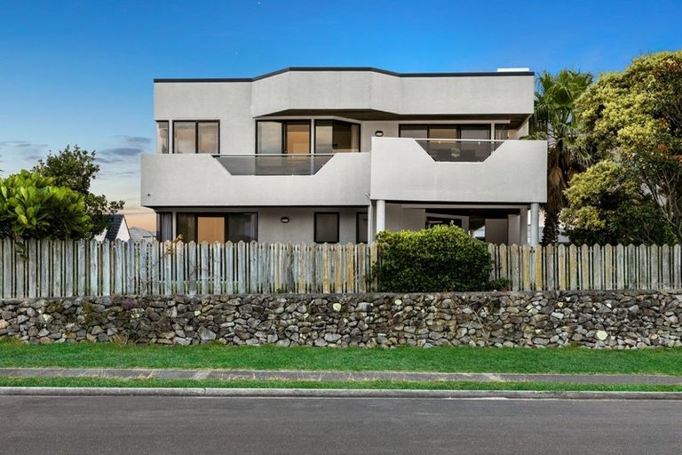 Photo of property in 9a Sunbrae Grove, Mount Maunganui, 3116