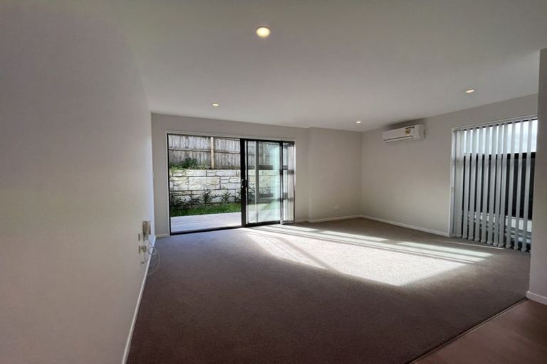 Photo of property in 52 Tukari Lane, Mangere Bridge, Auckland, 2022
