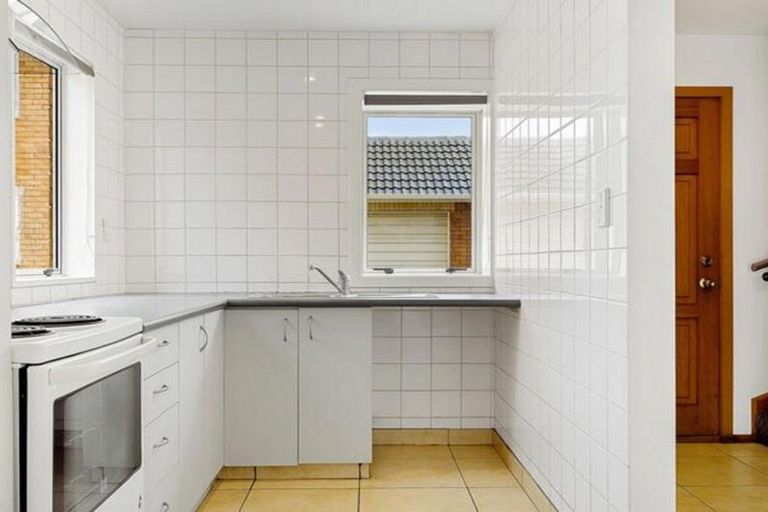 Photo of property in 12d George Street, Riccarton, Christchurch, 8041