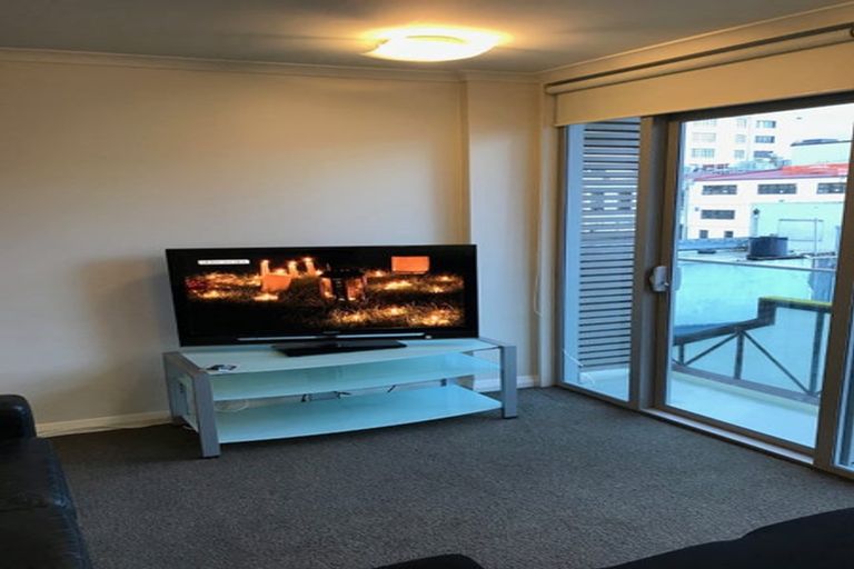 Photo of property in Monvie Apartments, 408/15 Holland Street, Te Aro, Wellington, 6011