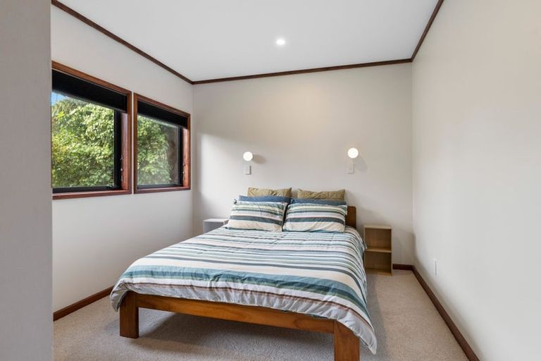 Photo of property in 23 Montana Place, Merrilands, New Plymouth, 4312