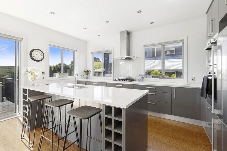 Photo of property in 62 Saint Ives Drive, Camborne, Porirua, 5026