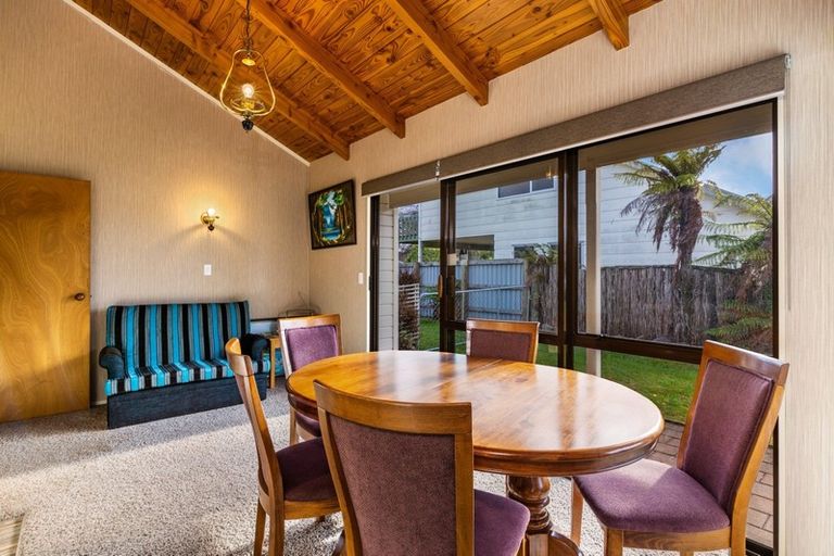 Photo of property in 17 Susan Lane, Kinloch, Taupo, 3377