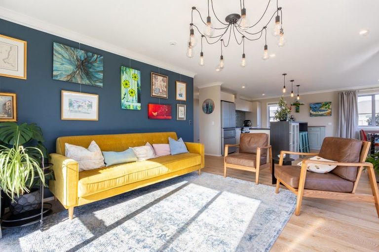 Photo of property in 7 Tapuhikura Street, Waikanae, 5036