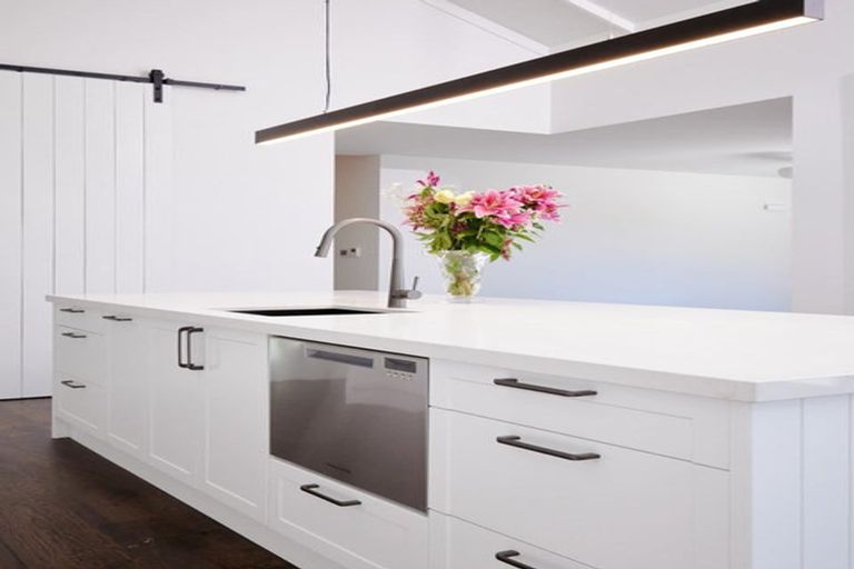 Photo of property in 50 Wairoa Road, Narrow Neck, Auckland, 0624