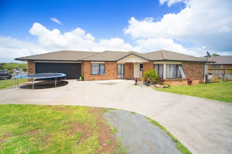 Photo of property in 43 Prangley Avenue, Mangere, Auckland, 2022