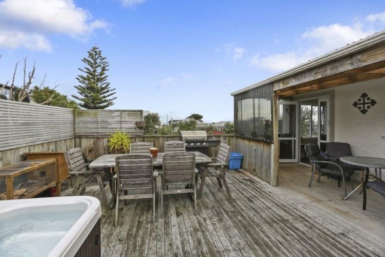 Photo of property in 157 Molesworth Street, New Plymouth, 4312