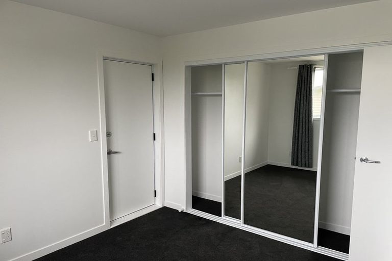 Photo of property in 1/82 Warwick Street, Wilton, Wellington, 6012