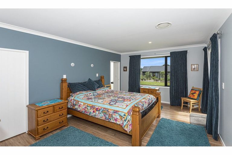 Photo of property in 21 Capstone Place, Te Kamo, Kamo, 0185