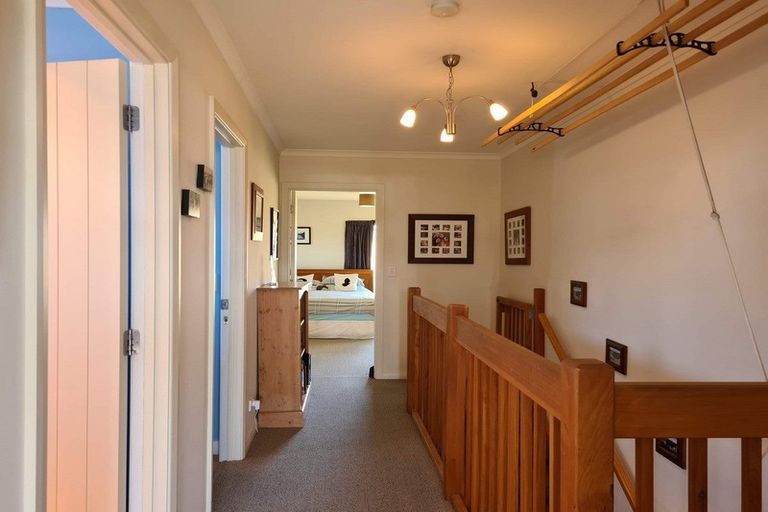 Photo of property in 1 Sams Place, Lake Tekapo, 7999