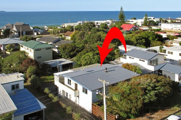 Photo of property in 1195 Papamoa Beach Road, Papamoa Beach, Papamoa, 3118