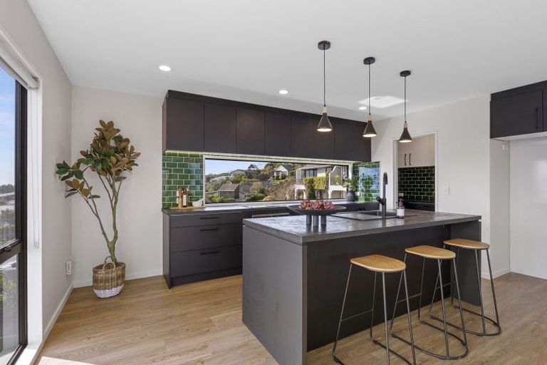 Photo of property in 17 Brigid Place, Mount Pleasant, Christchurch, 8081