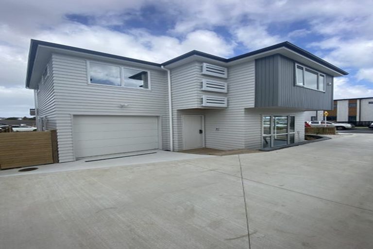 Photo of property in 18 Mardell Avenue, Hobsonville, Auckland, 0616