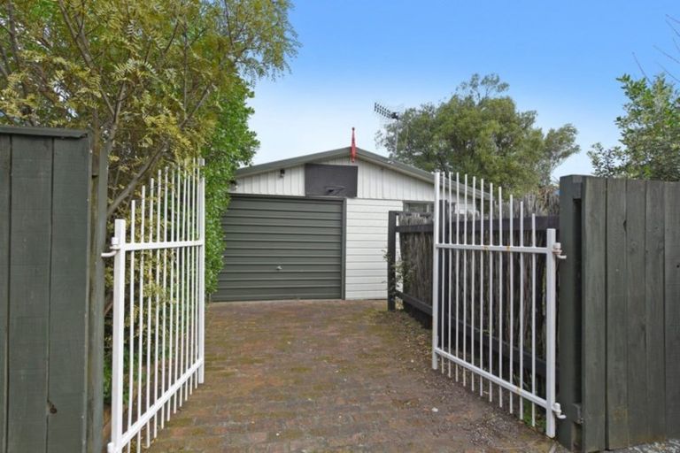 Photo of property in 26 Britannia Street, Petone, Lower Hutt, 5012