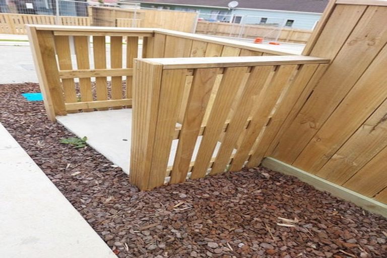 Photo of property in 89 Waipuhinui Way, Wiri, Auckland, 2104