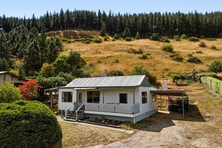 Photo of property in 28 Shields Street, Clyde, 9330