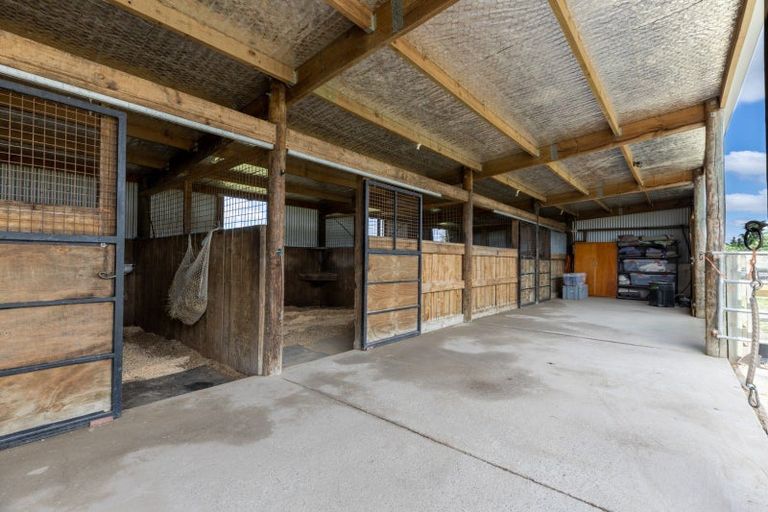 Photo of property in 626 Sandy Knolls Road, West Melton, Christchurch, 7675