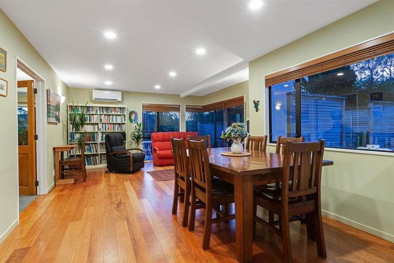 Photo of property in 44 Discovery Drive, Whitby, Porirua, 5024