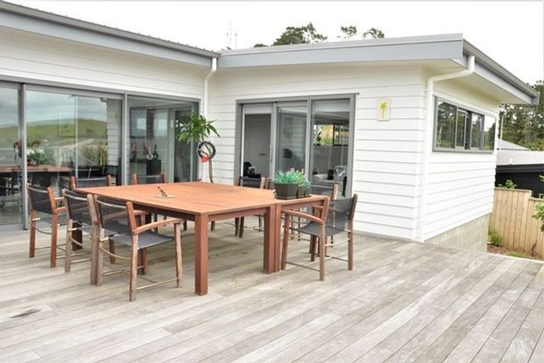 Photo of property in 87 Solan Drive, Waimauku, 0812