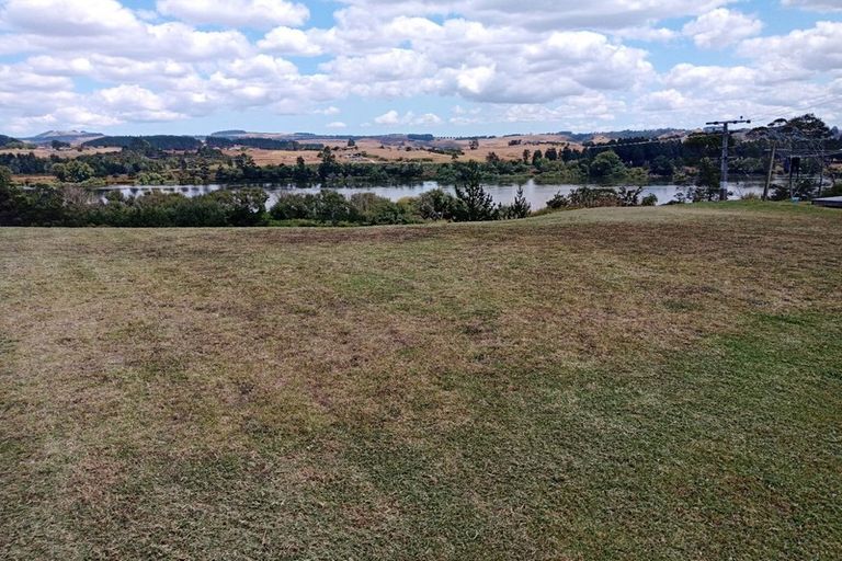 Photo of property in 4 Te Puea Avenue, Meremere, Mercer, 2474