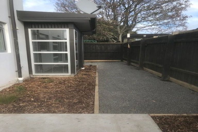 Photo of property in 43 Grafton Street, Waltham, Christchurch, 8011