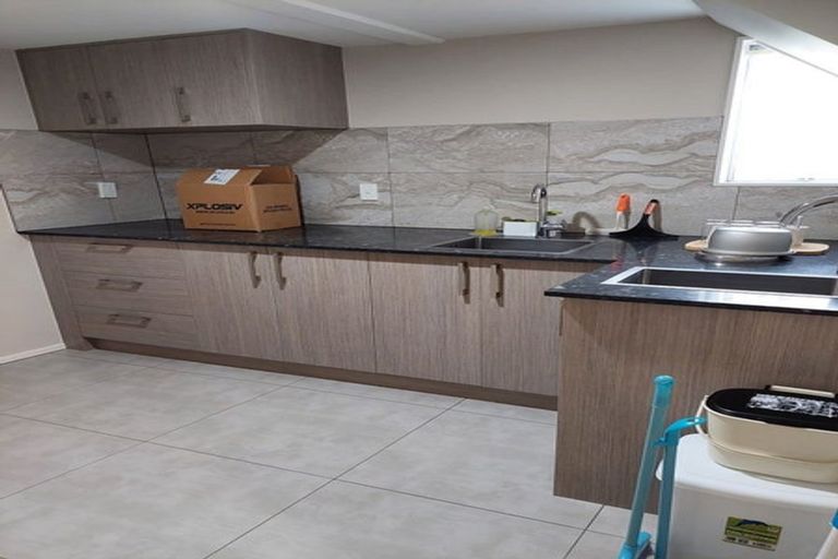 Photo of property in 74 Butterworth Drive, Glendene, Auckland, 0602