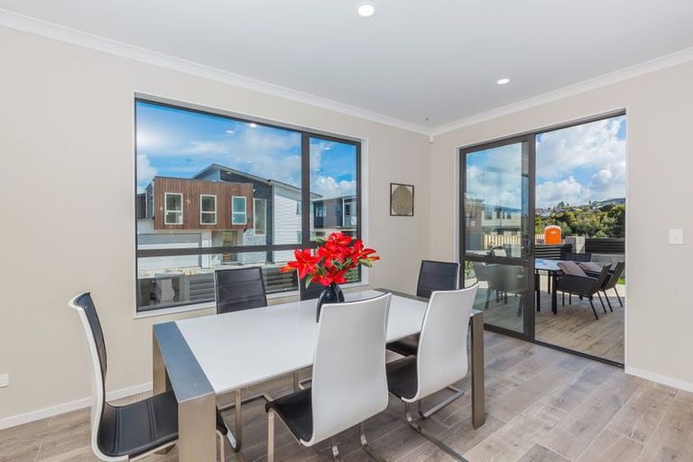 Photo of property in 19 Brickworks Bay Road, Hobsonville, Auckland, 0618