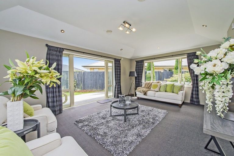 Photo of property in 29 Country Palms Drive, Halswell, Christchurch, 8025